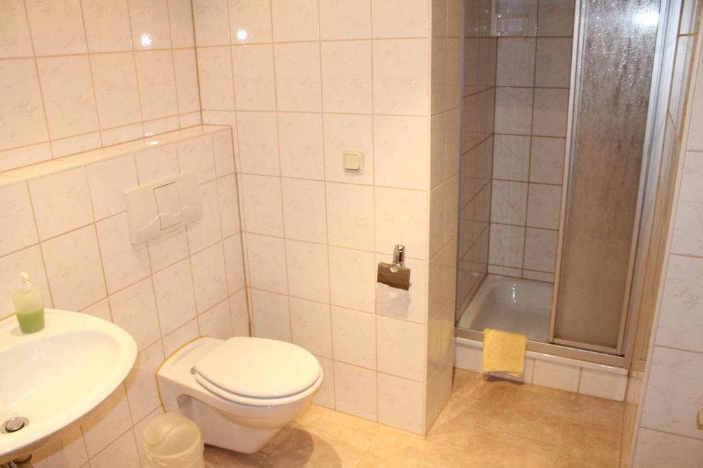 Hotel Am Stadtwall Quedlinburg Room photo